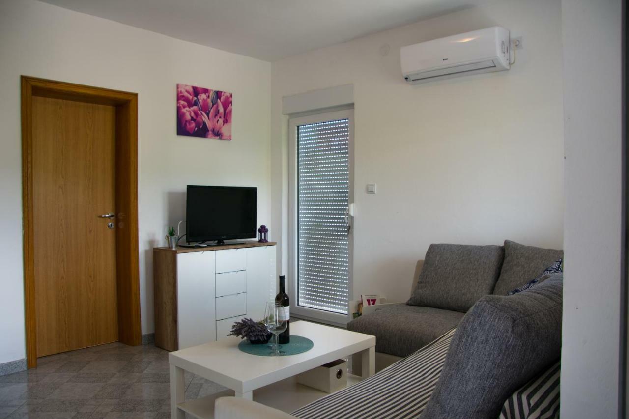 מסלניקה Apartman Lavanda מראה חיצוני תמונה
